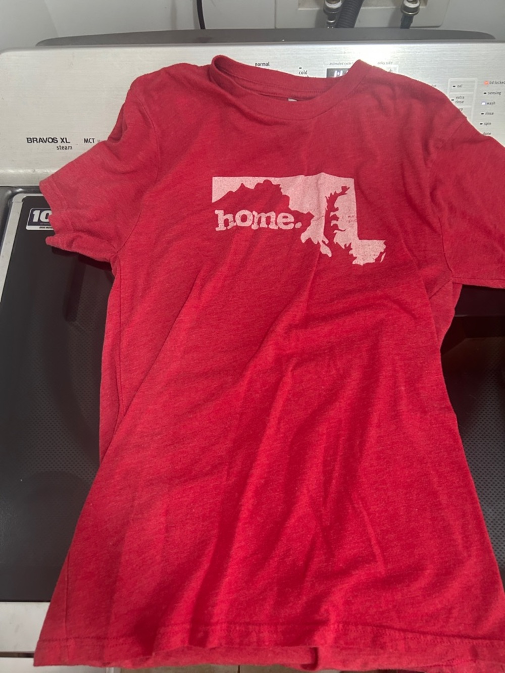 Women’s size small Maryland state home tshirt top tee